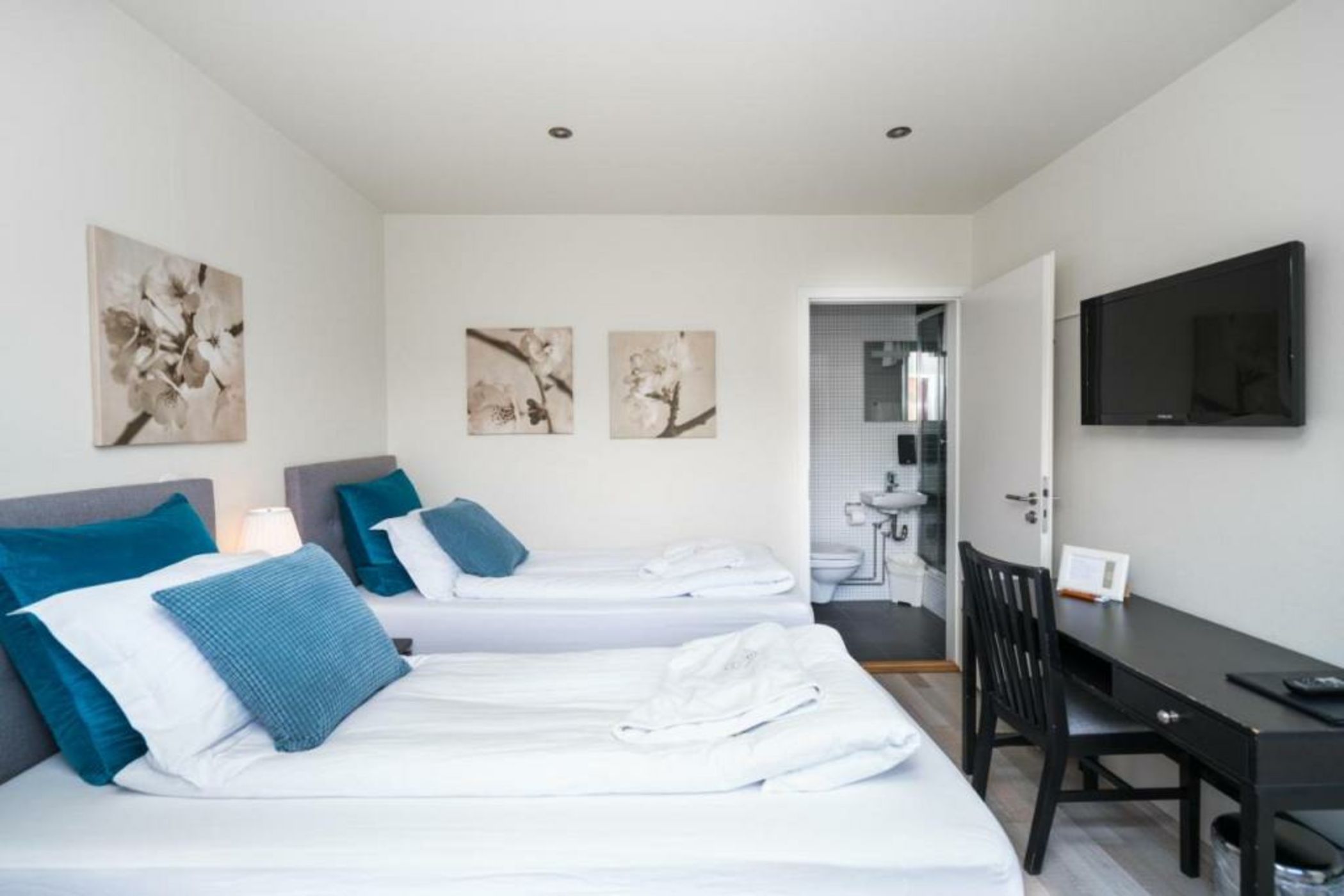 Frost and Fire Hotel