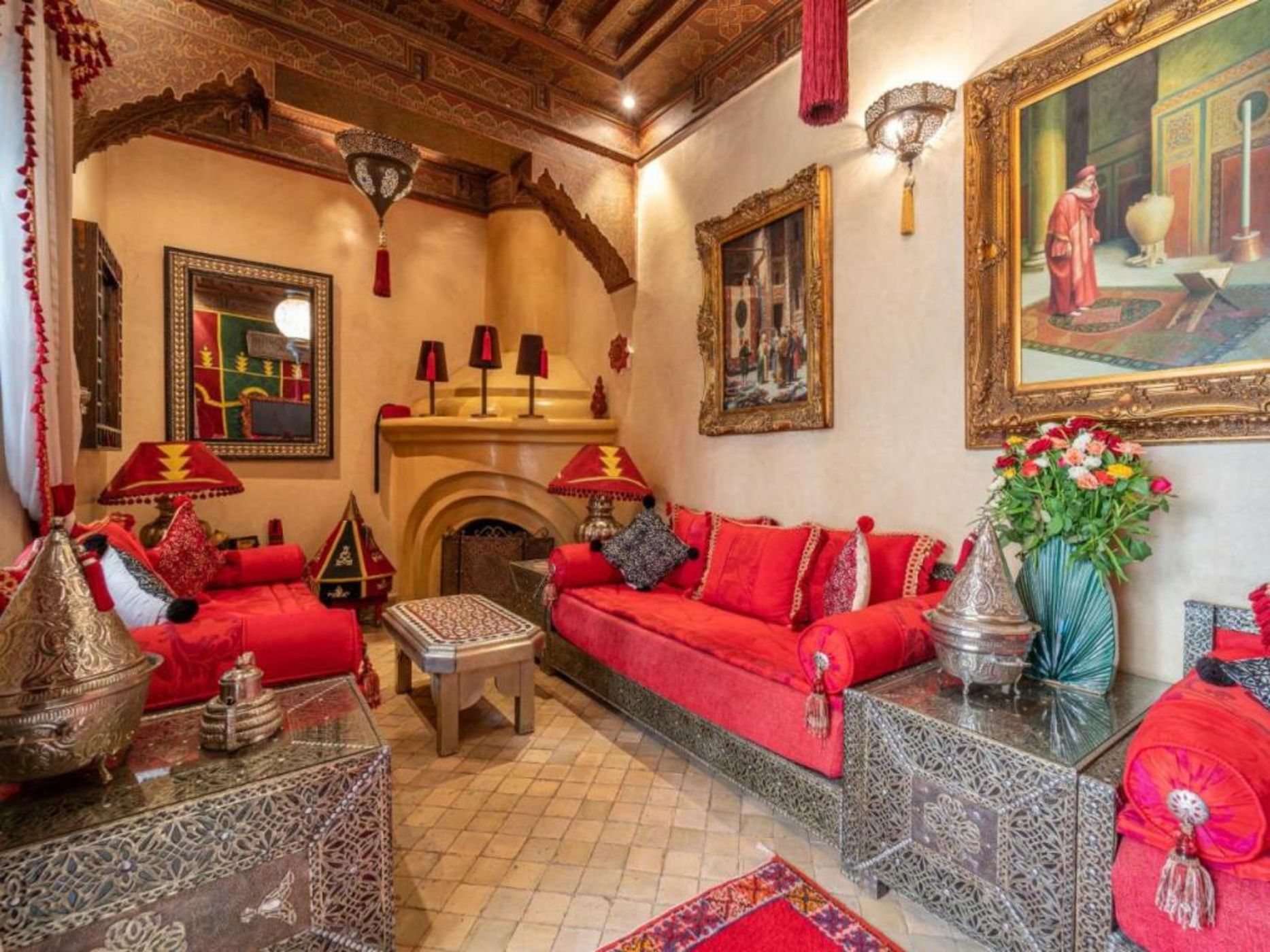Riad Hikaya