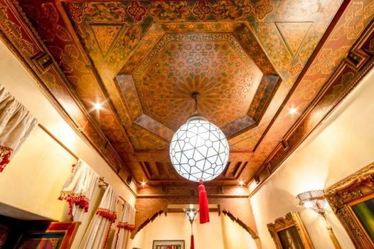 Riad Hikaya