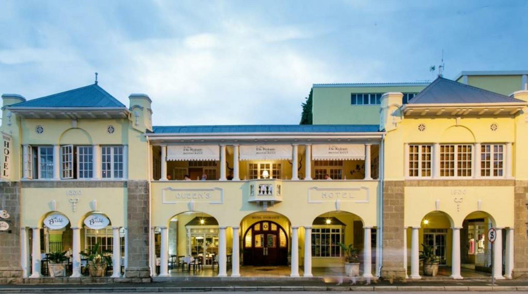 Queen's Hotel by BON Hotels