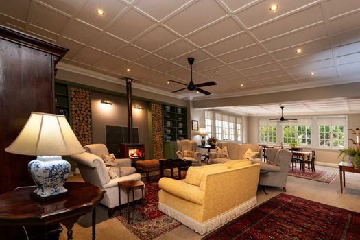 Queen's Hotel by BON Hotels