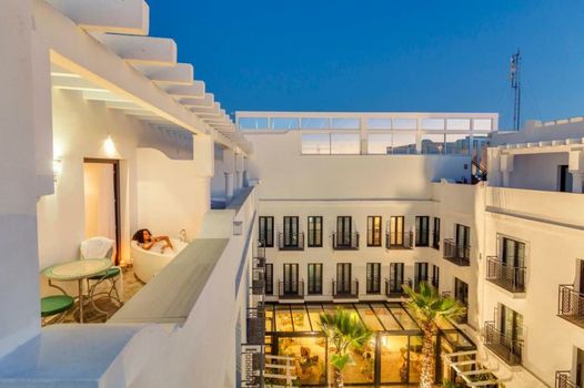 La Residencia Puerto Hotel & Spa