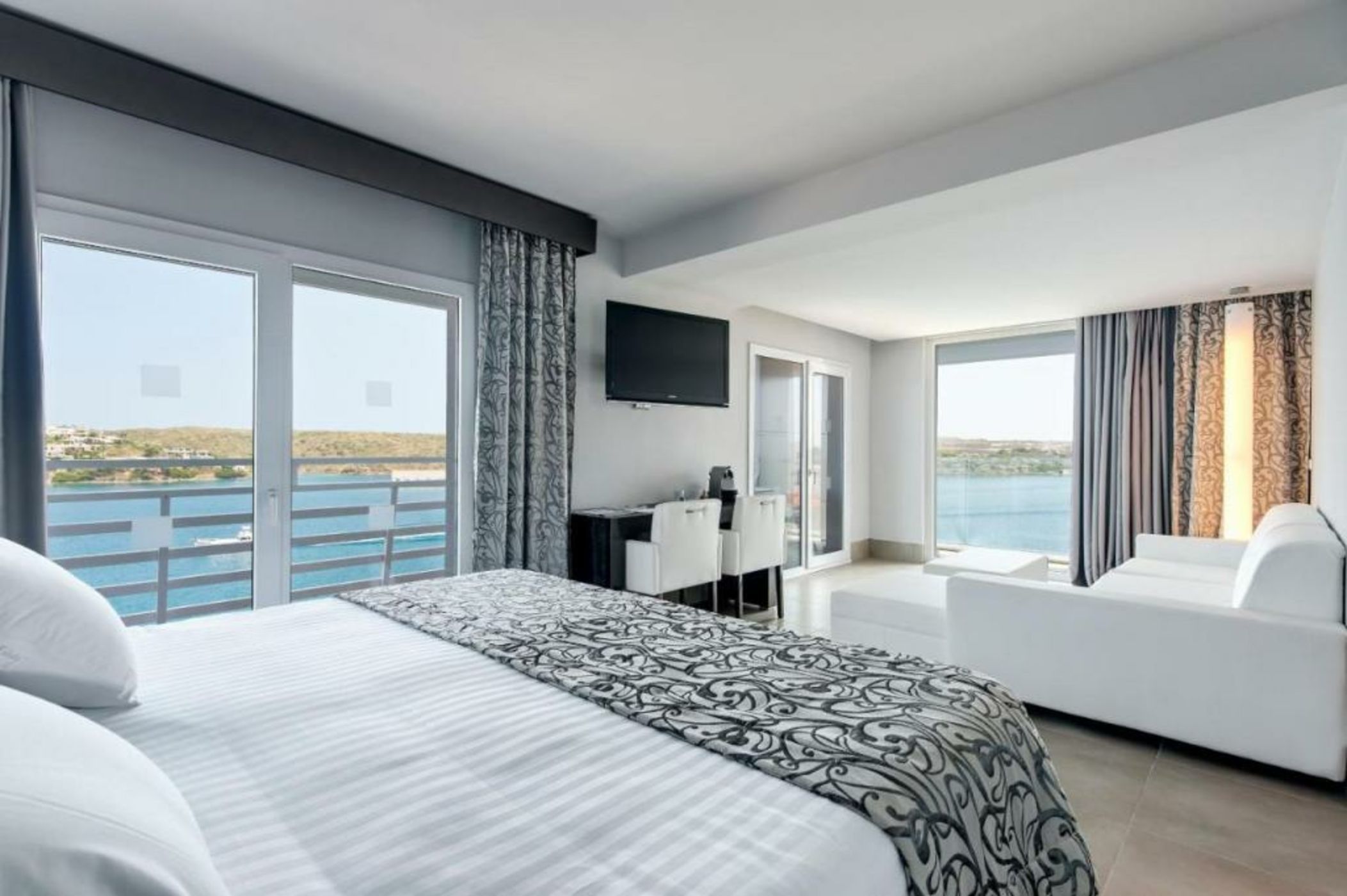 Barceló Hamilton Menorca - Adults Only