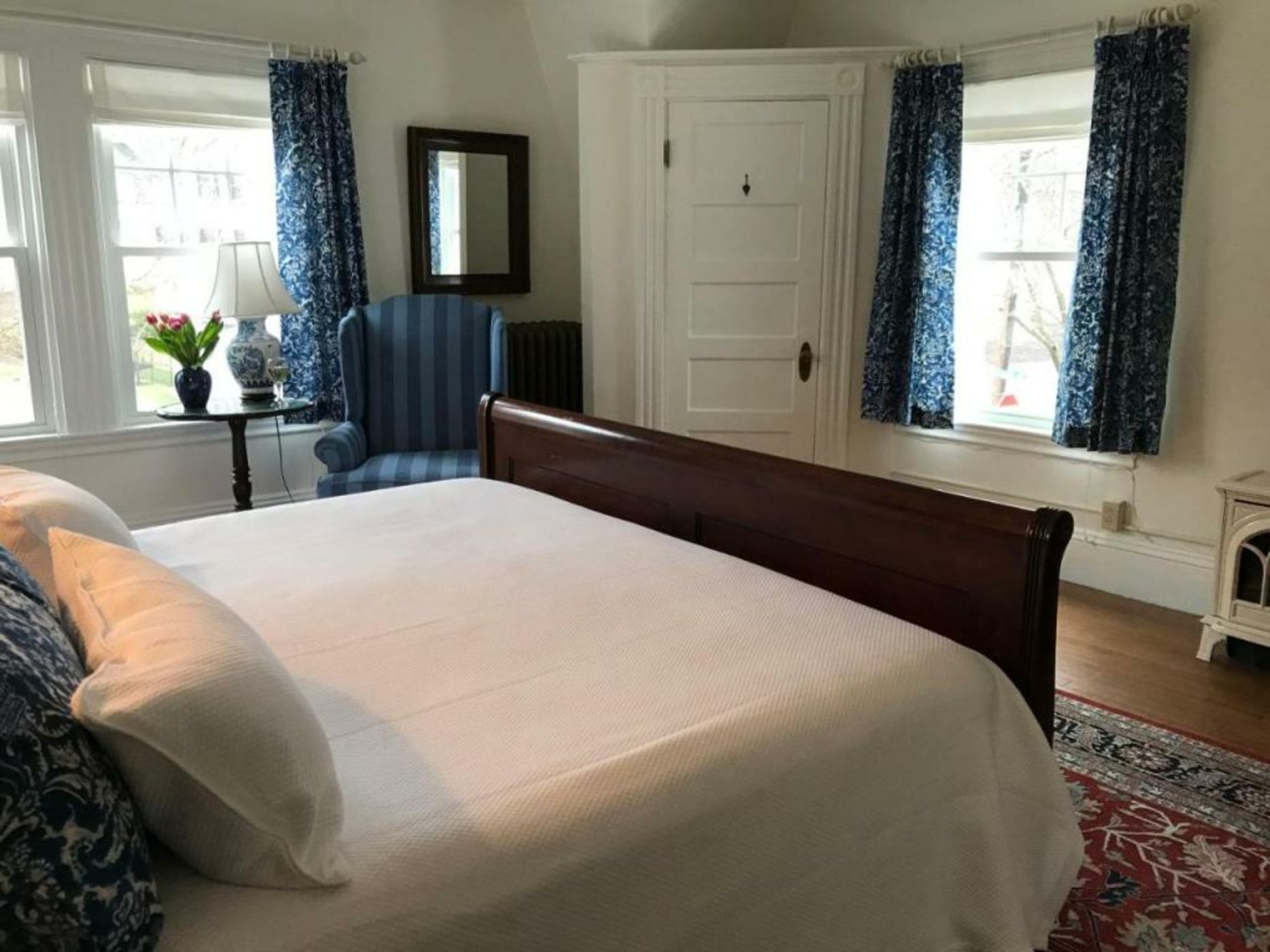 The Belmont Inn