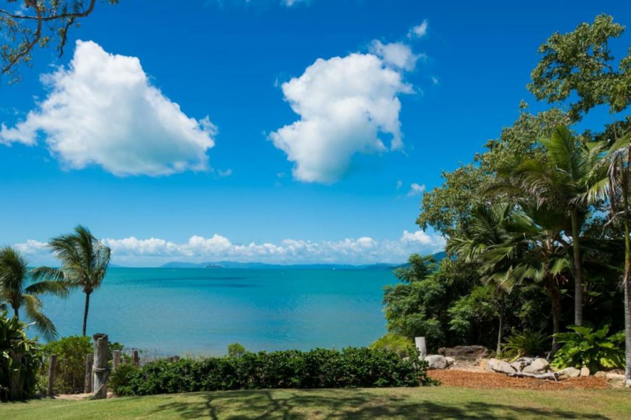 Freedom Shores Resort Airlie Beach
