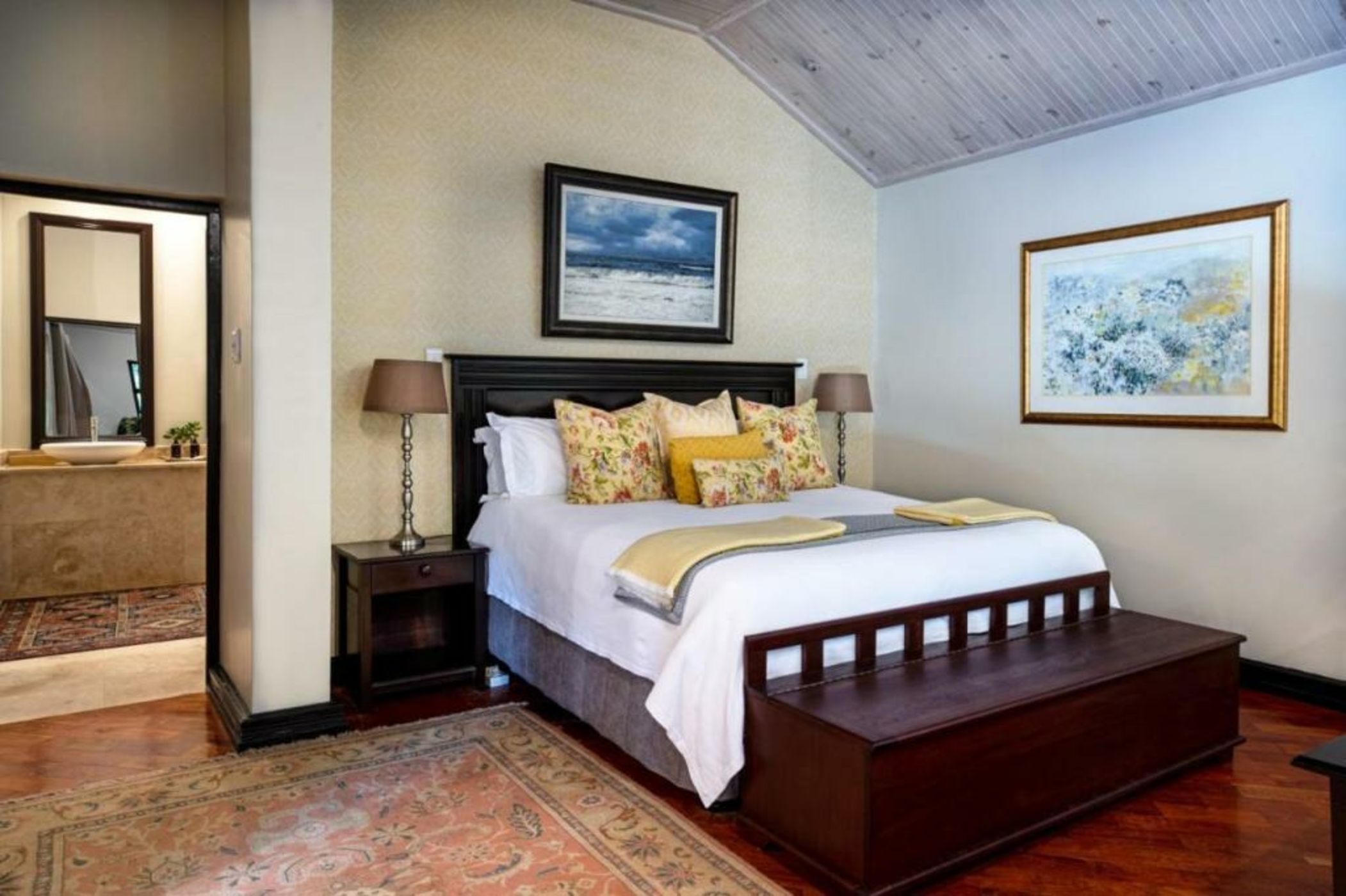 Prana Lodge