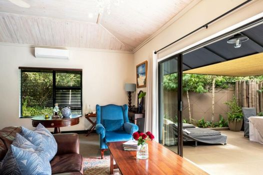 Prana Lodge