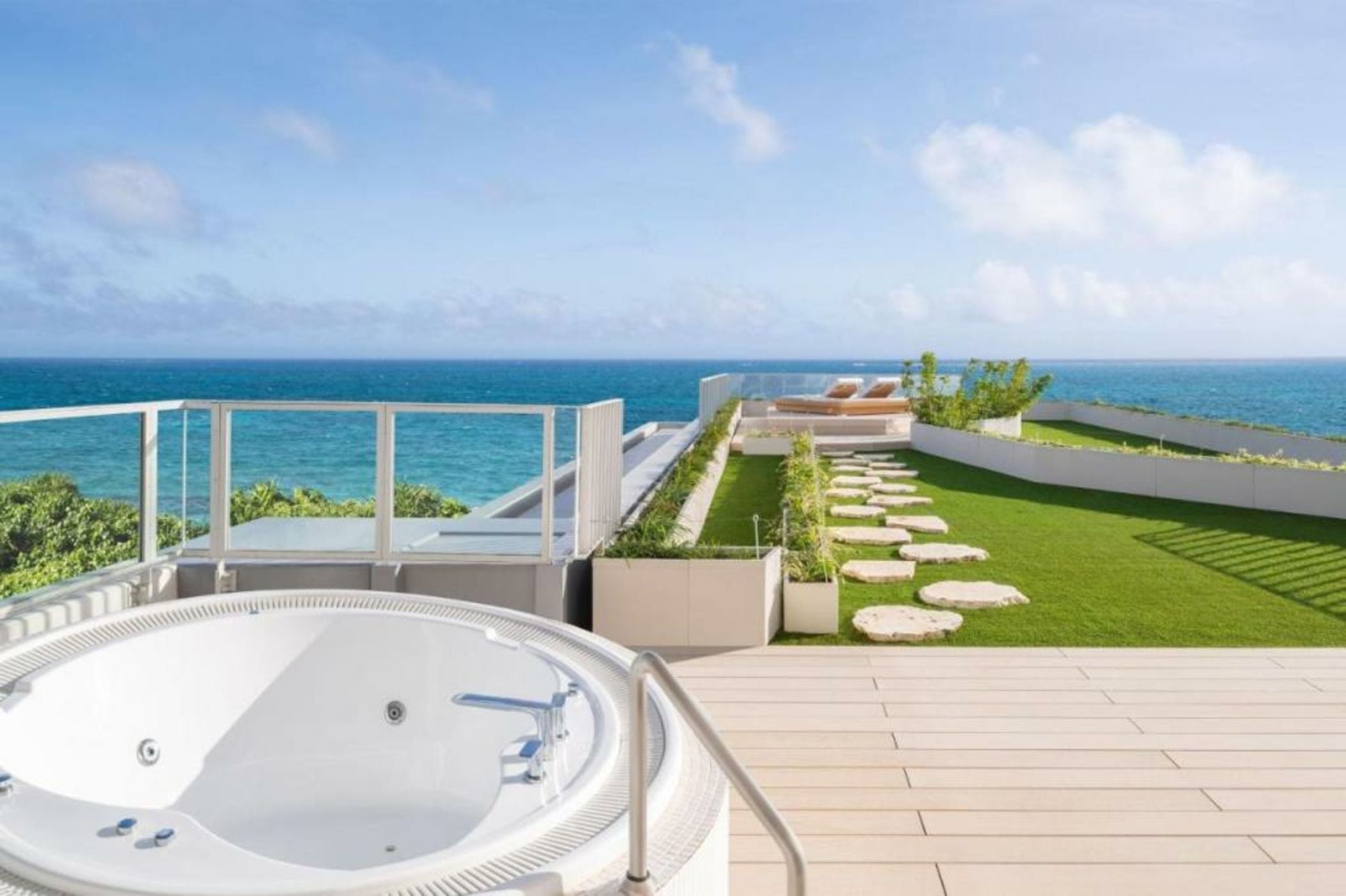 IRAPH SUI, a Luxury Collection Hotel, Miyako Okinawa