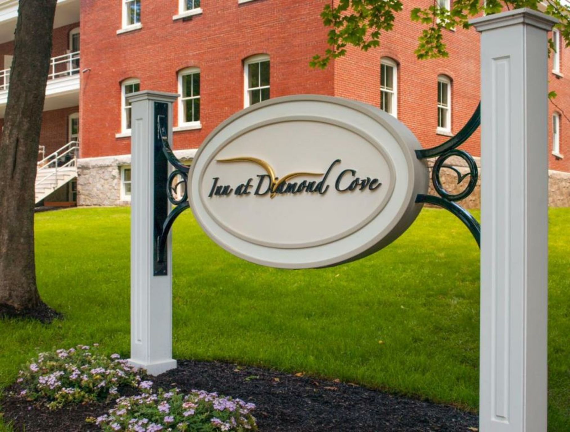 Inn at Diamond Cove