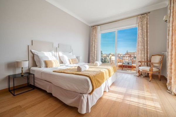 La Fabrique à Poupées - Chambres et Appartements de charme au coeur de Menton