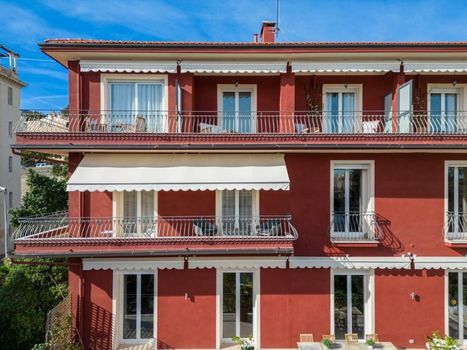 La Fabrique à Poupées - Chambres et Appartements de charme au coeur de Menton
