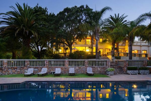 Ibis House