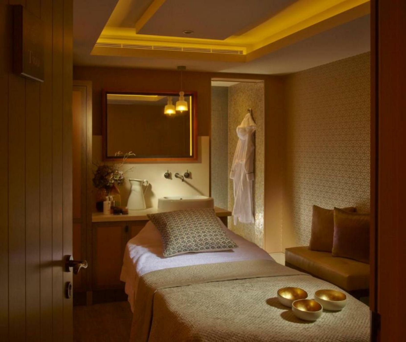 Dormy House Hotel