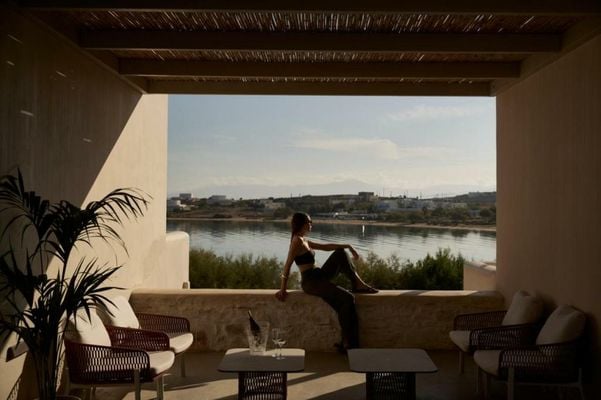 Salt Suites Paros