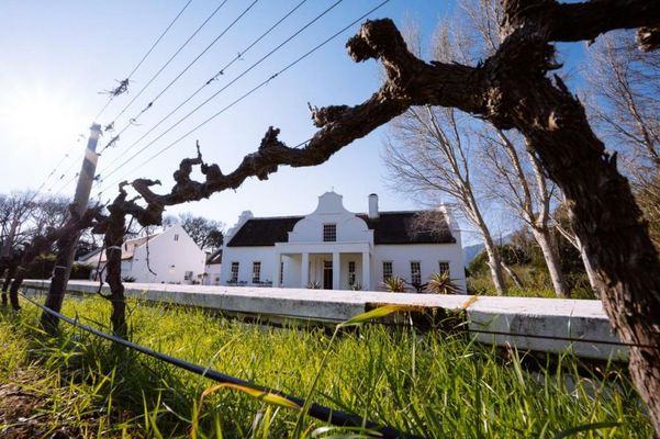 Holden Manz Country House