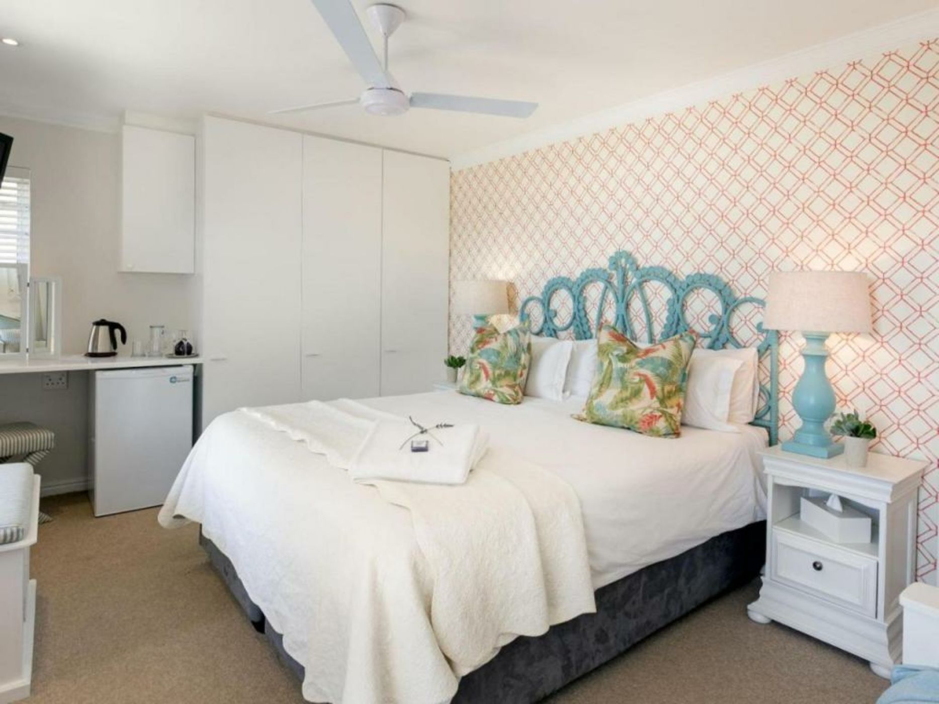 Ocean Watch Guest House