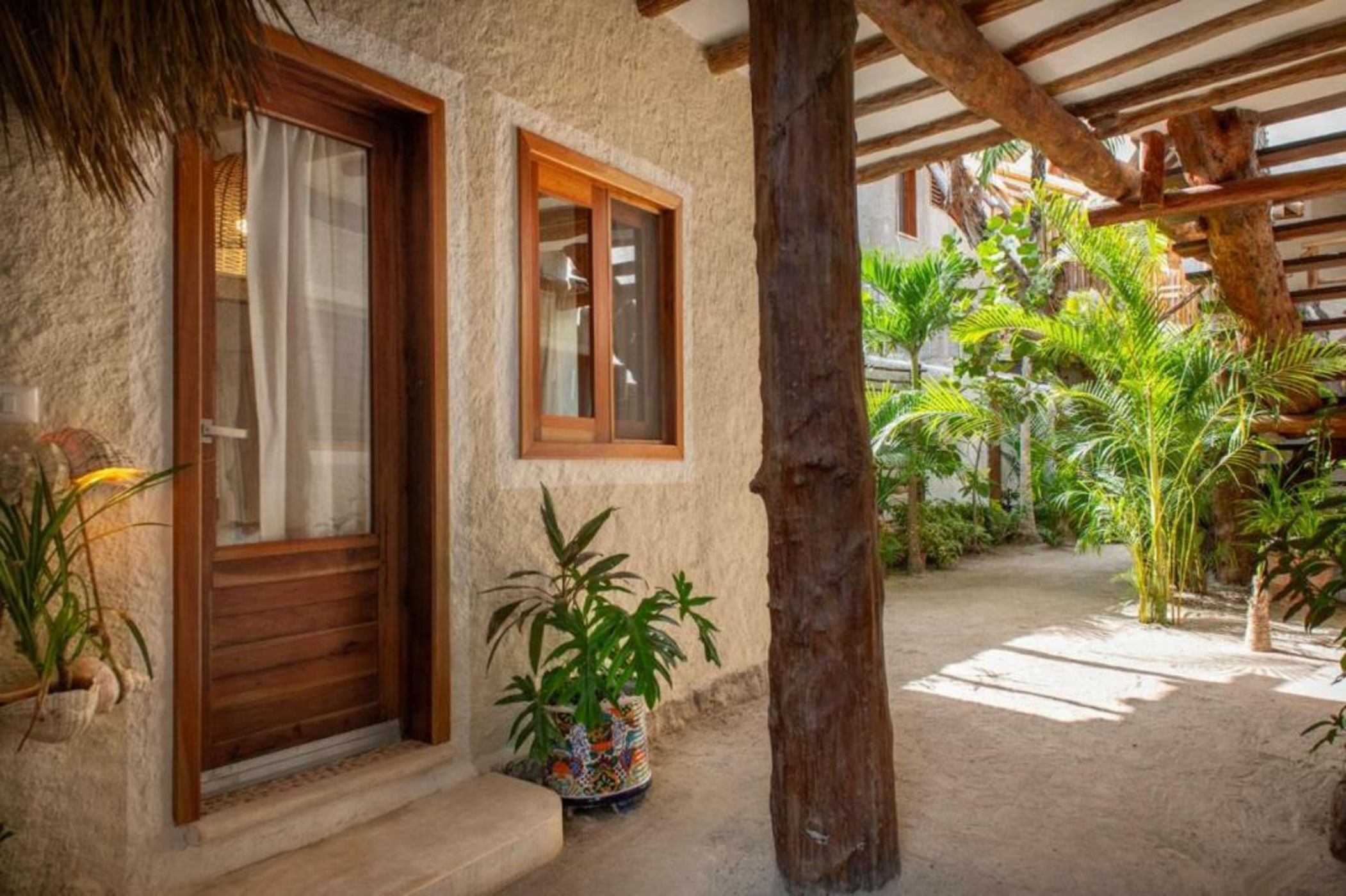 Mawimbi Boutique Hotel
