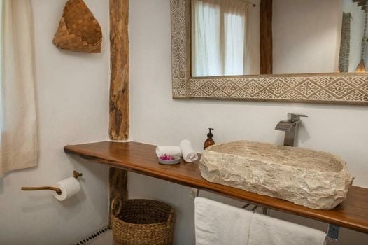 Mawimbi Boutique Hotel