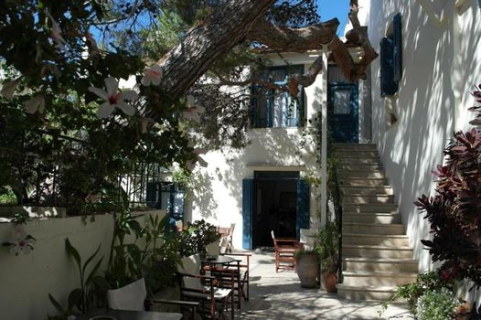 Villa Kynthia