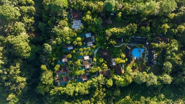 Senetan Villas and Spa Resort