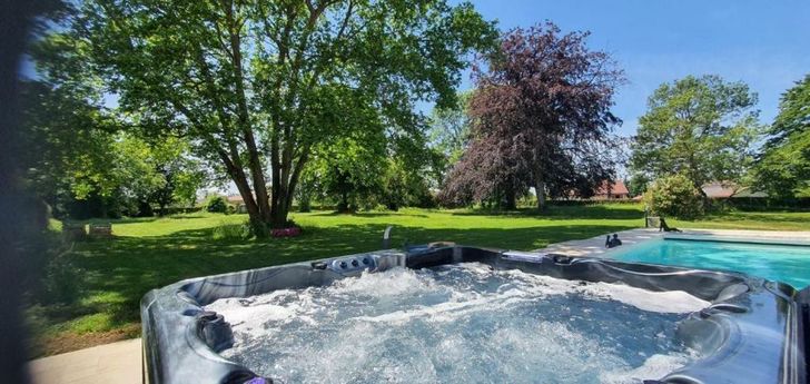 Le 49 Côté Parc & SPA