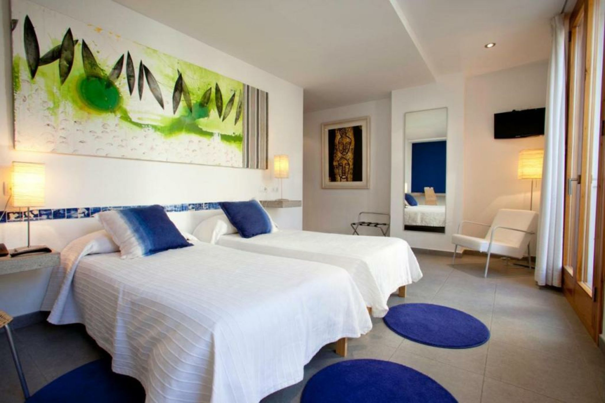 L'Host Boutique Rooms