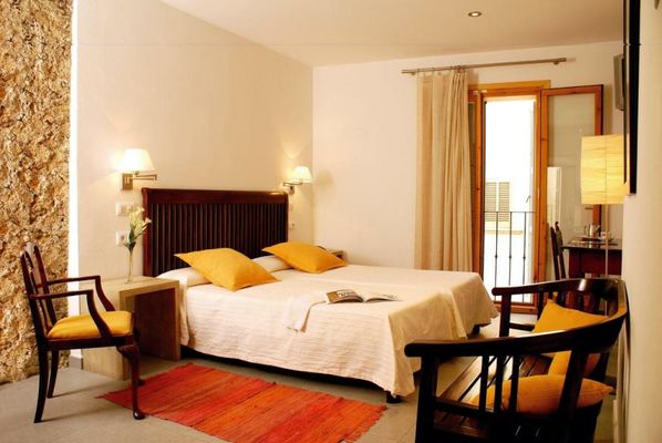 L'Host Boutique Rooms