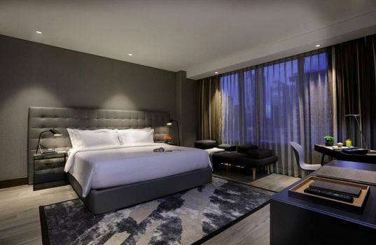 Makati Diamond Residences