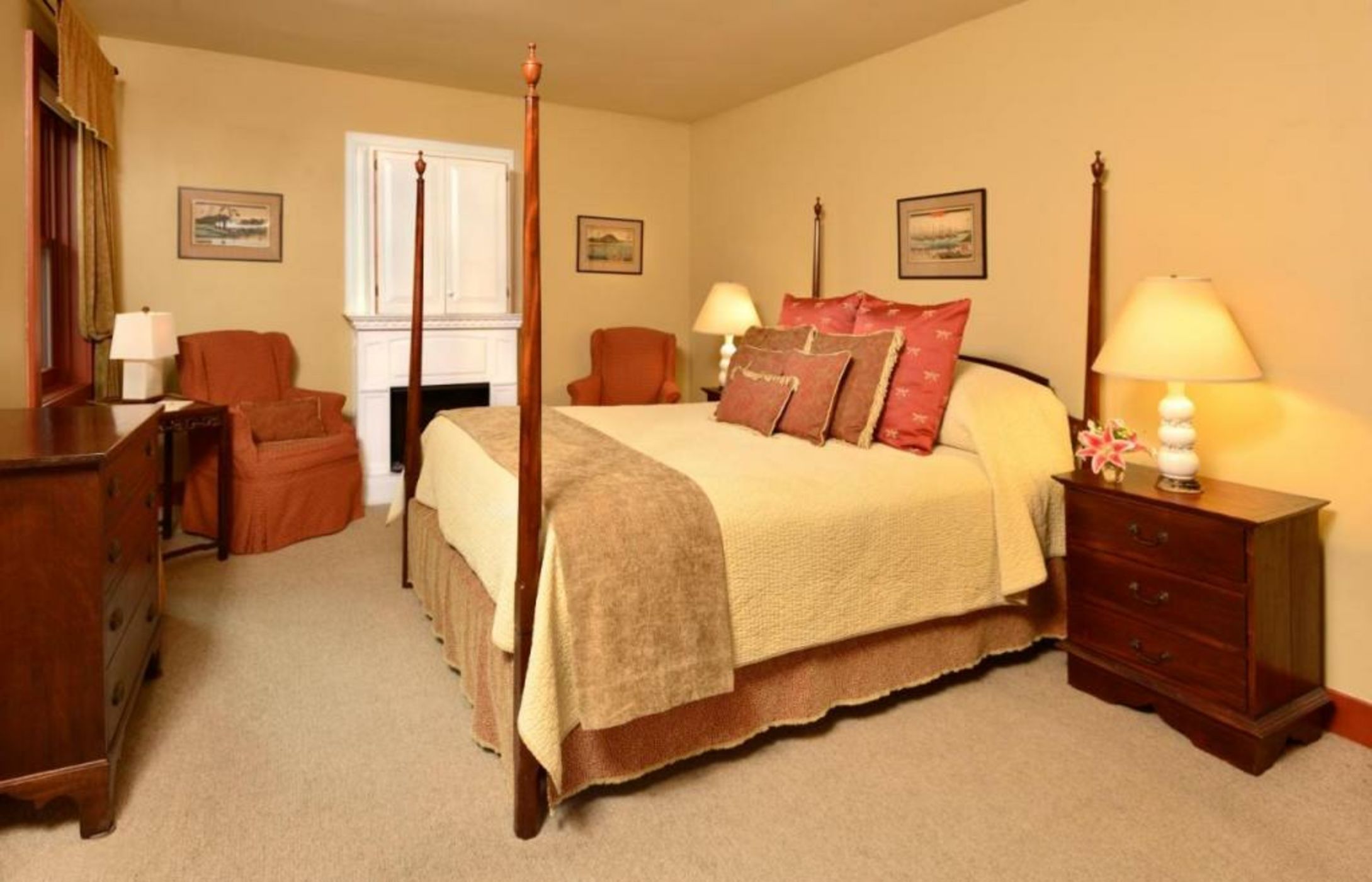 1795 Acorn Inn Bed and Breakfast