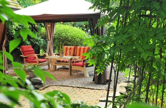 1795 Acorn Inn Bed and Breakfast