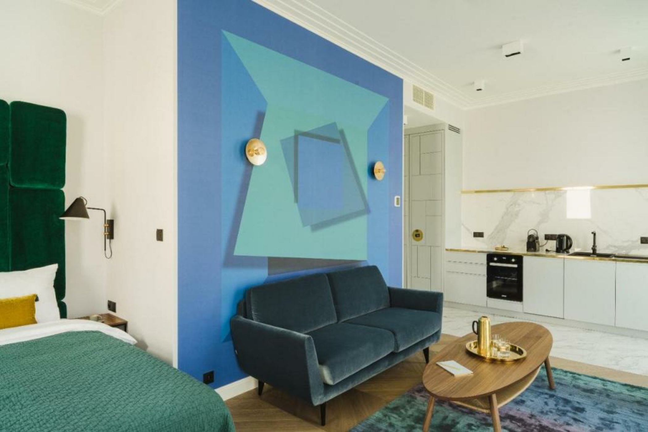 No.4 Residence