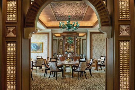 Four Seasons Hotel Cairo at Nile Plaza