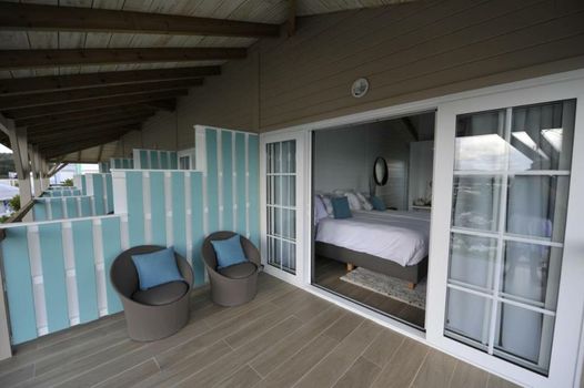 THE BAHI VILLA - Adults Only B&B