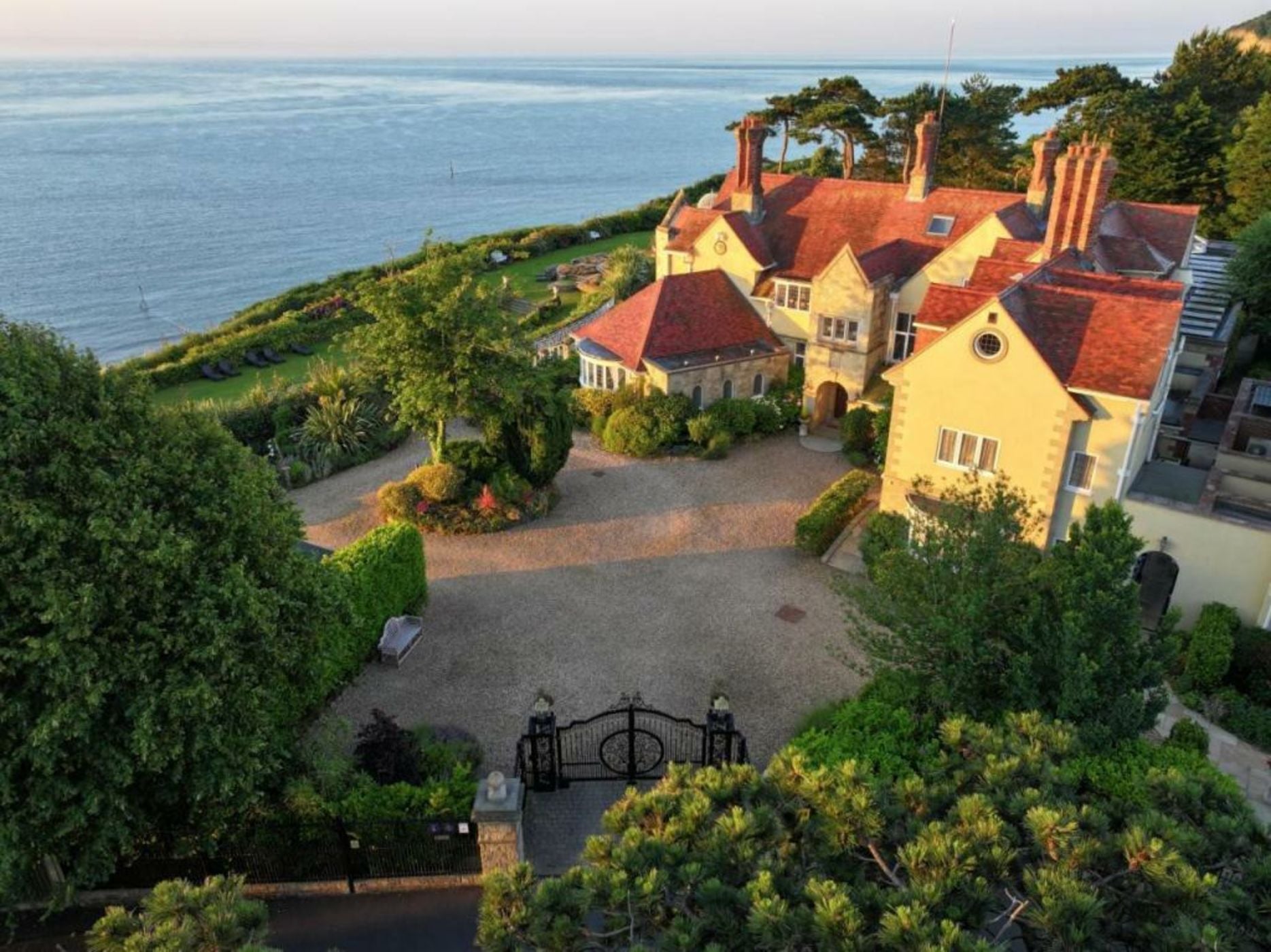 Haven Hall Hotel