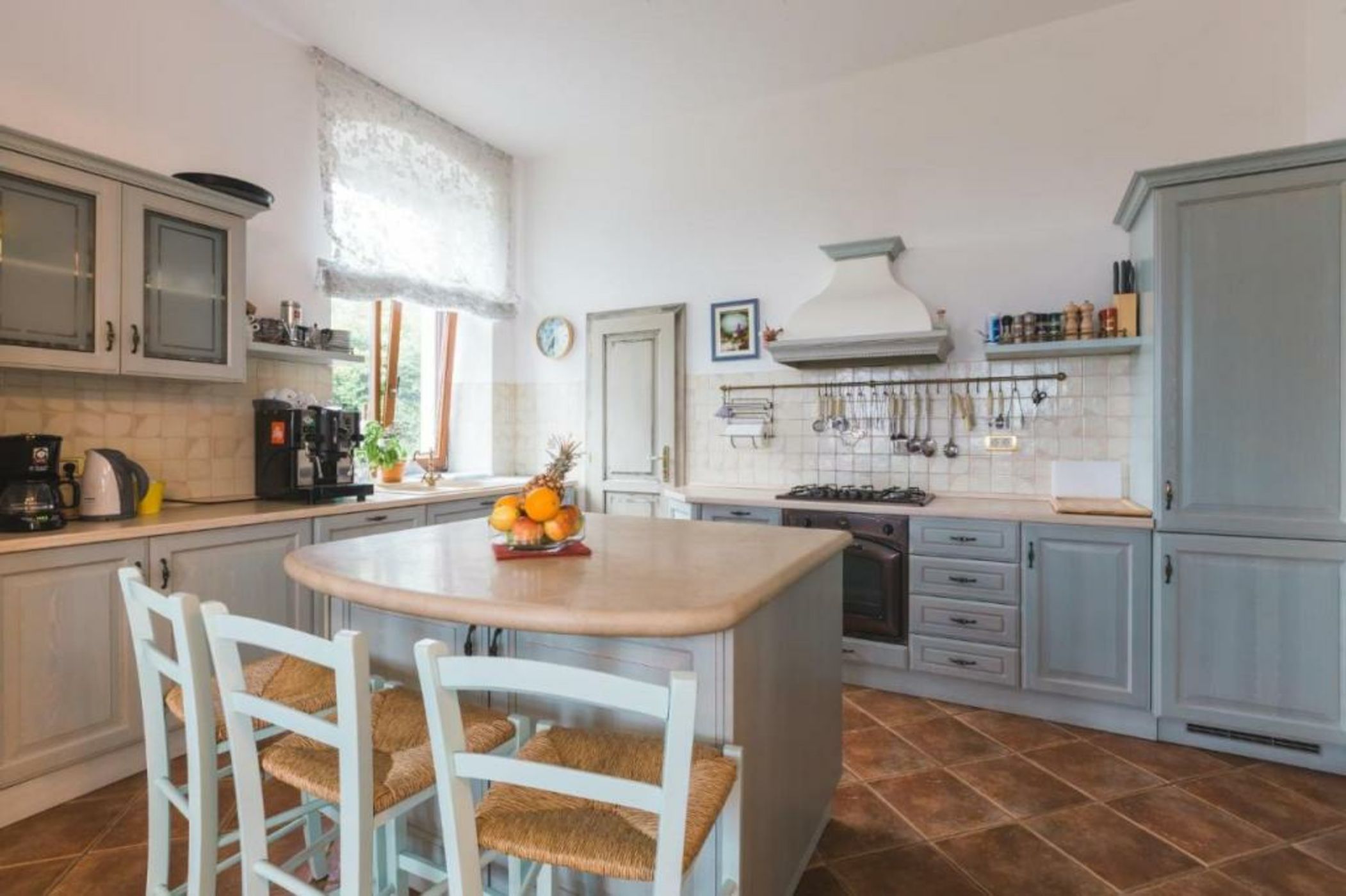 Palazzo Angelica Hilltop Luxury Villa with Pool, Spa & Views