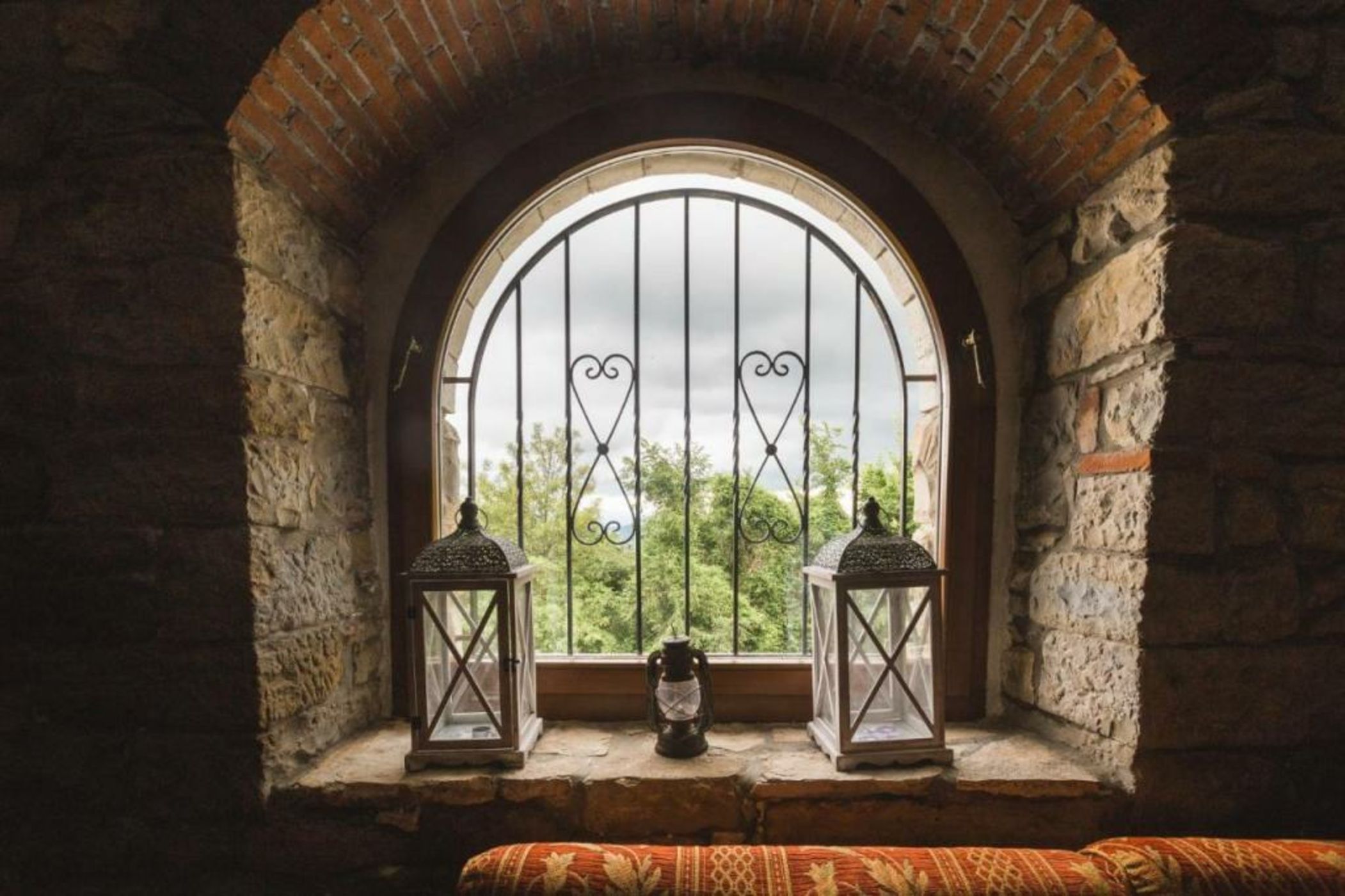 Palazzo Angelica Hilltop Luxury Villa with Pool, Spa & Views