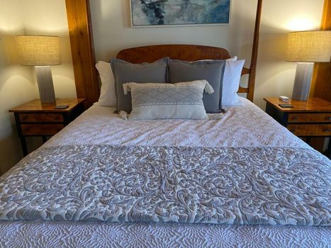 Spouter Inn Bed & Breakfast