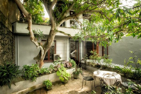 Mount Lodge Boutique Hotel
