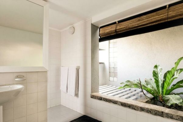 Mount Lodge Boutique Hotel