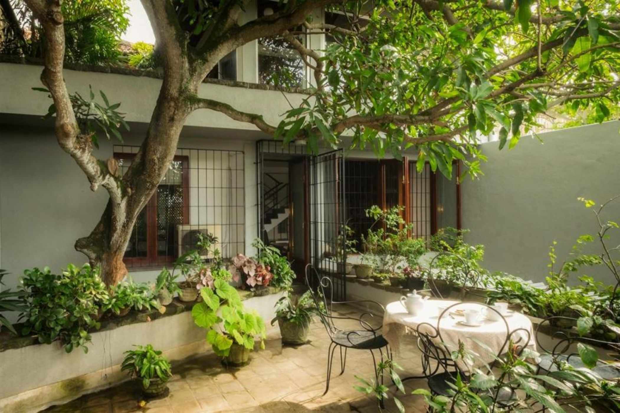 Mount Lodge Boutique Hotel