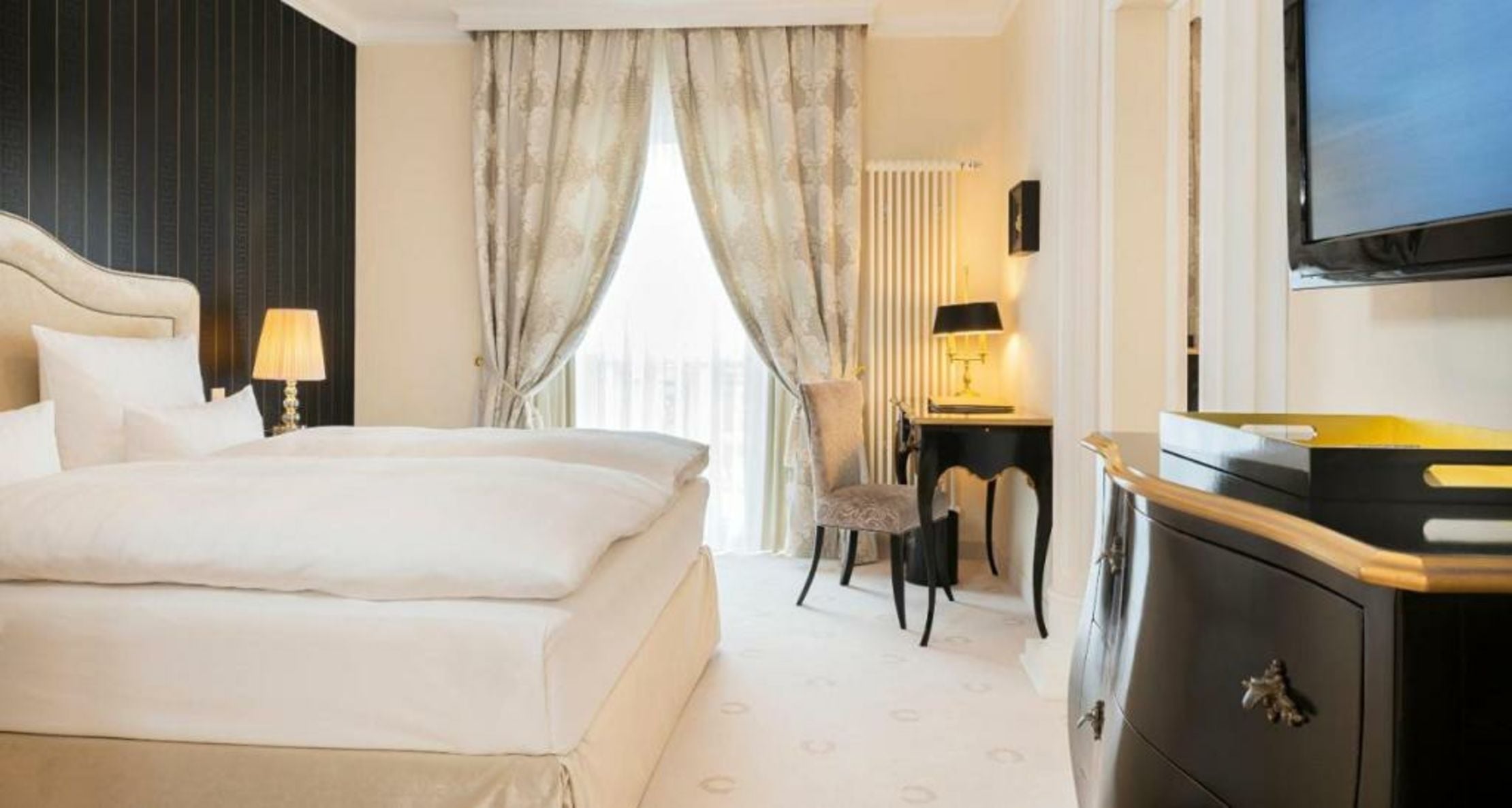 Victor's Residenz-Hotel Schloss Berg