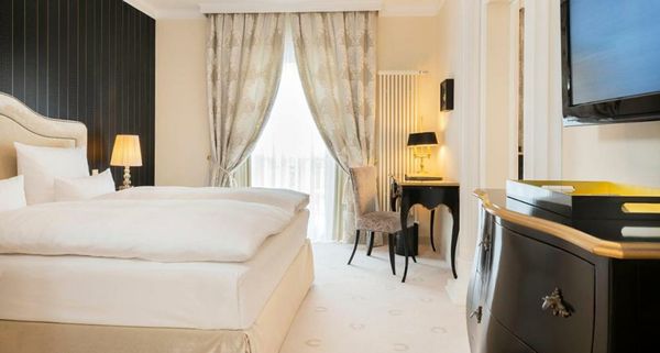 Victor's Residenz-Hotel Schloss Berg