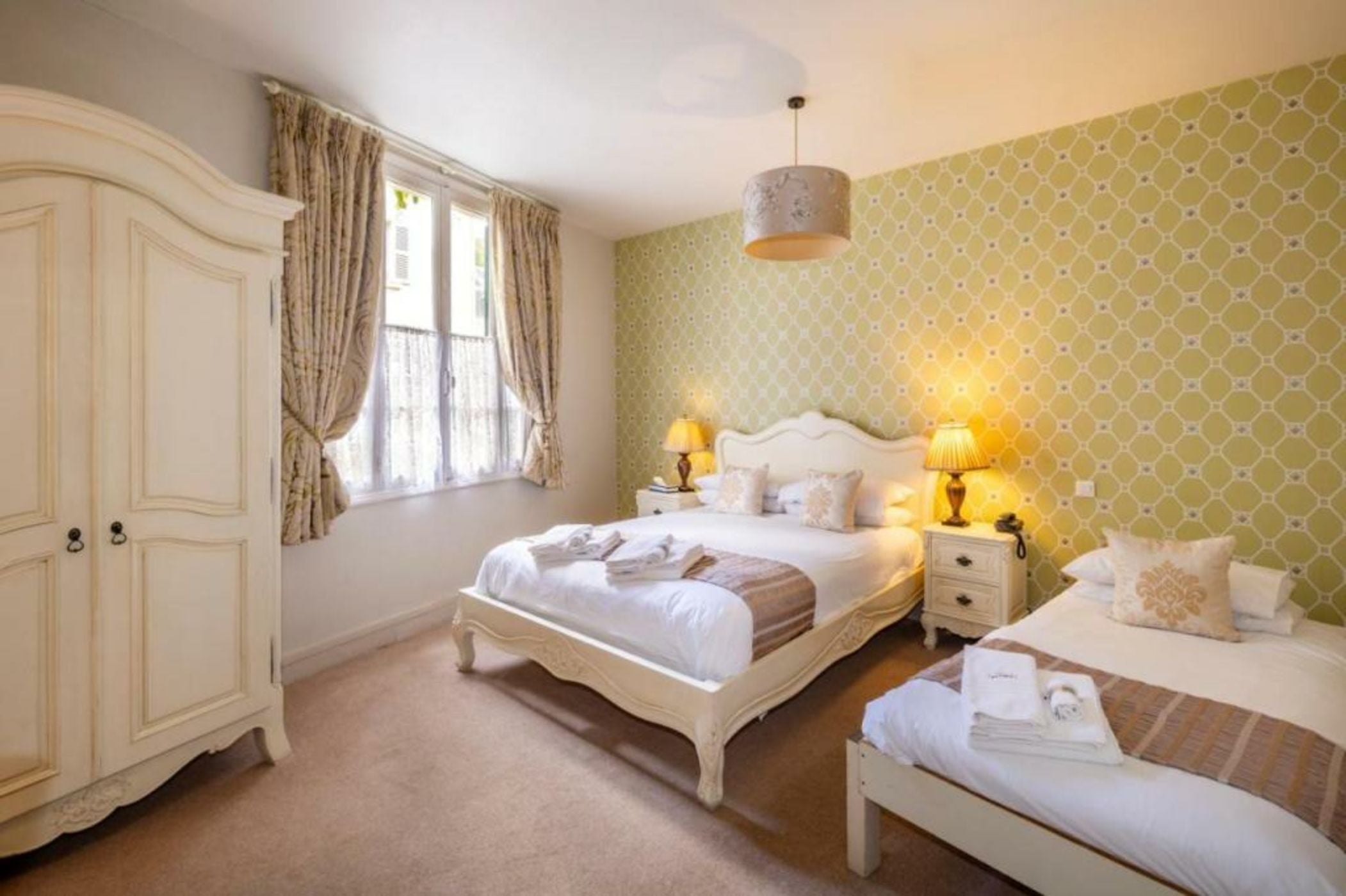 Logis Hotel De France