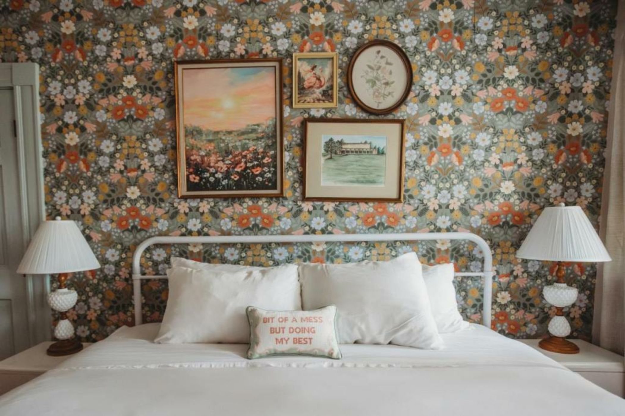 Hideaway Inn Lenox