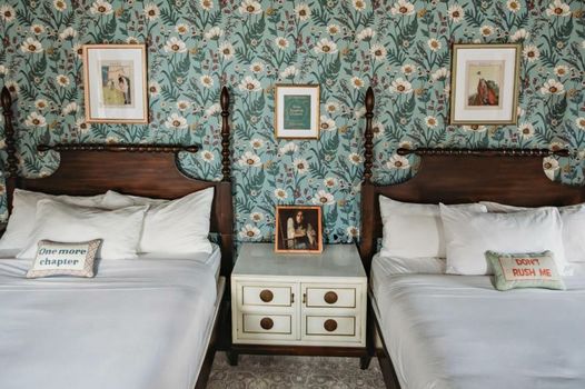 Hideaway Inn Lenox