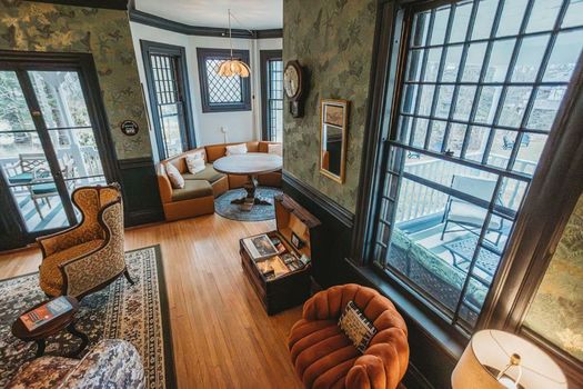 Hideaway Inn Lenox