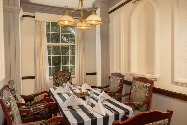 The Grand Hotel - Heritage Grand