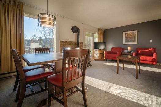 Sun & Ski Inn and Suites