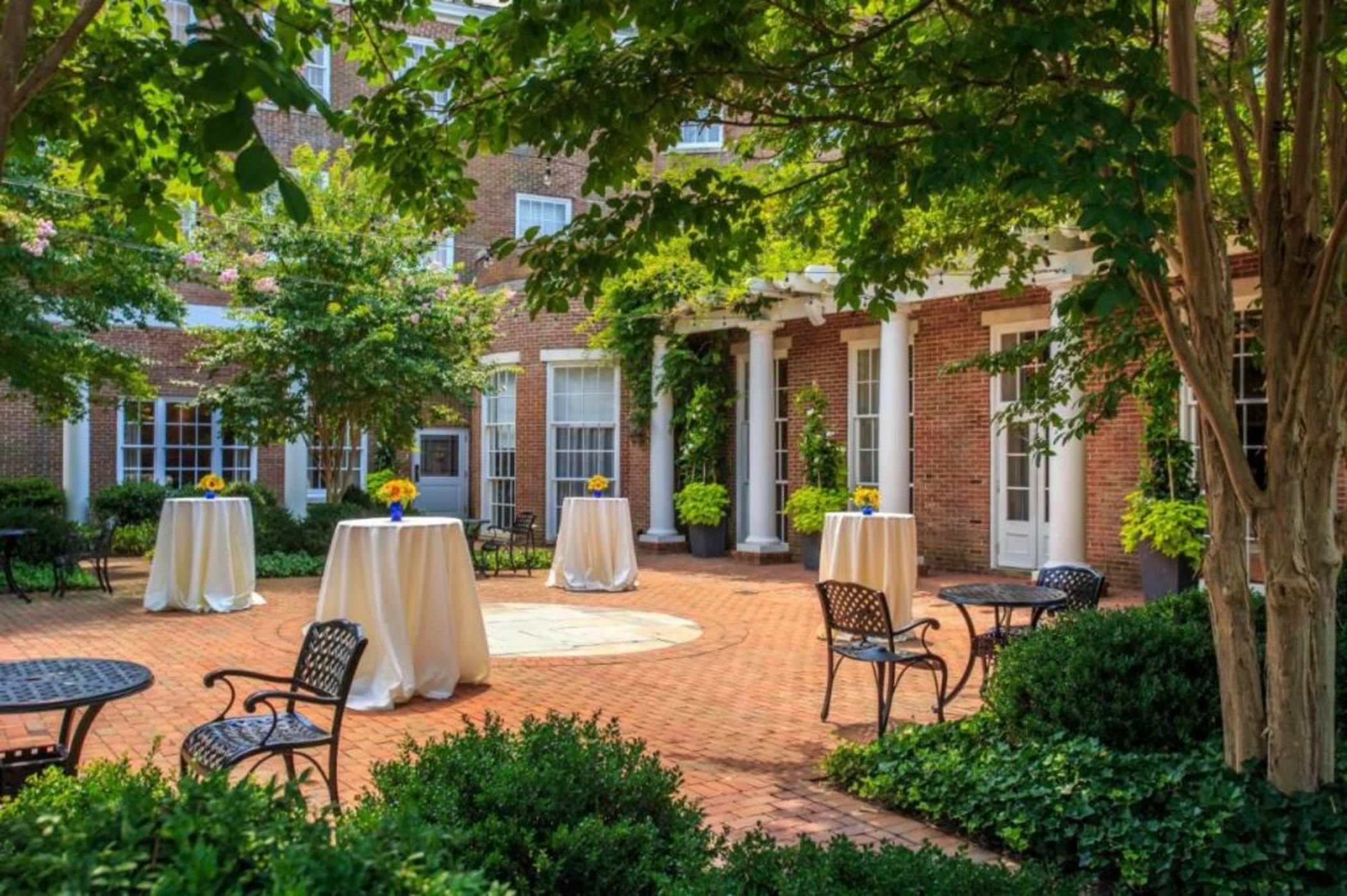 The Tidewater Inn