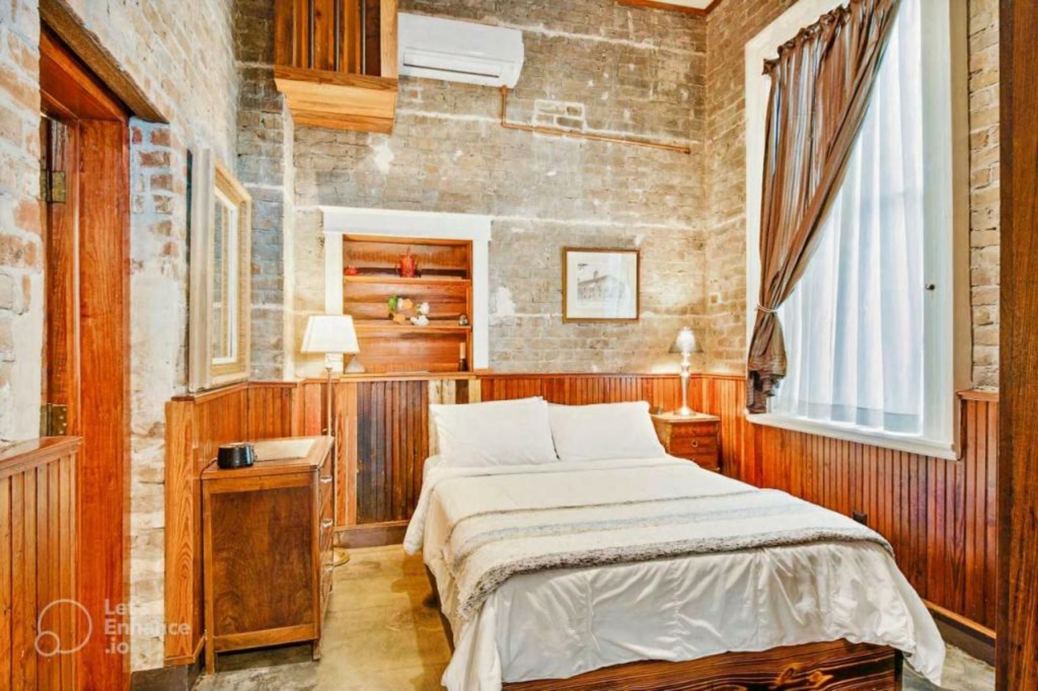 Inn at the Old Jail